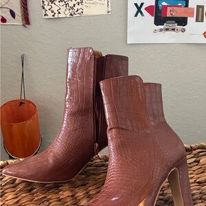 Allegra K Croc-Embossed Pointed Toe Ankle Boots - Cognac Brown